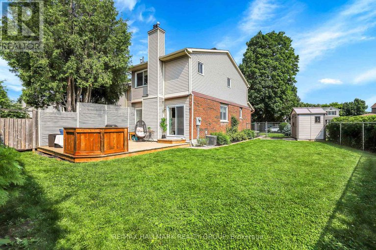 29423557/88-homestead-street/borden-farmstewart-farmcarleton-heightsparkwood-hills/ottawa/ontario/K2E7N6_25