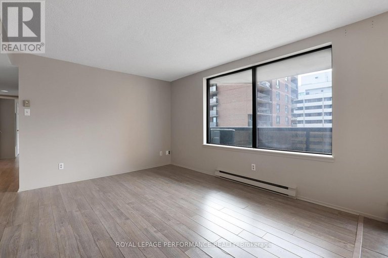28302489/1701-470-laurier-avenue-w/ottawa-centre/ottawa/ontario/K1R7W9_11