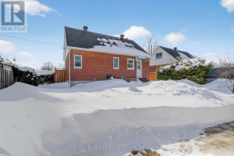 29397615/1235-erie-avenue/ridgemont/ottawa/ontario/K1V6G5_36