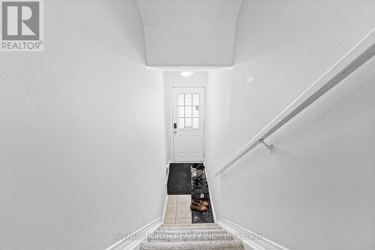 28564933/76-130-berrigan-drive/longfields/ottawa/ontario/K2J0J3_3