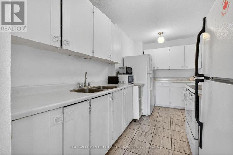 29449932/17-300-stone-quarry-private-s/carson-meadows/ottawa/ontario/K1K3Y2_21