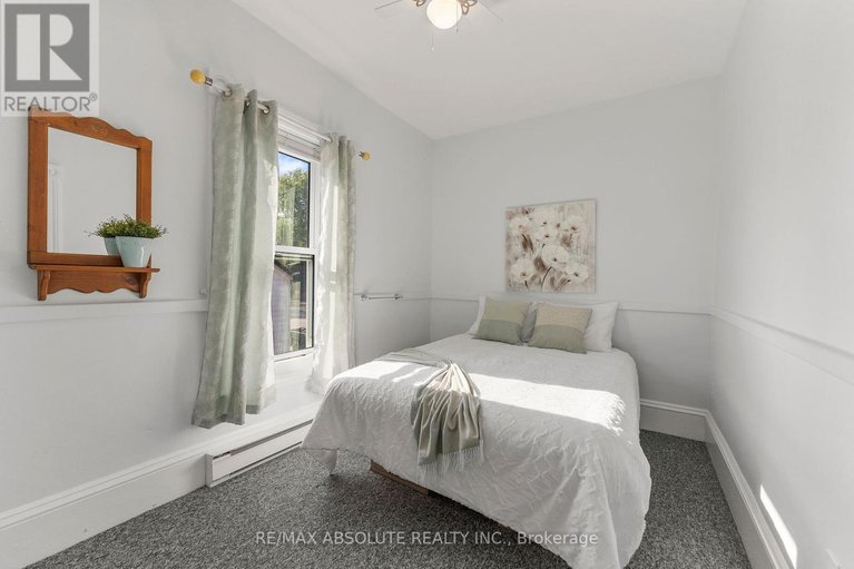 28469418/167-macfarlane-street/pakenham/mississippi-mills/ontario/K0A2X0_22