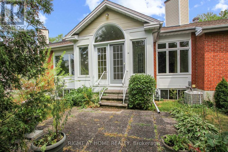 28746004/40-kettering-private/hunt-clubwestern-community/ottawa/ontario/K1V0X8_36
