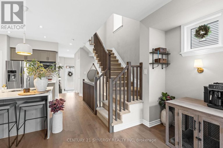 29127696/708-guardian-grove/riverside-southgloucester-glen/ottawa/ontario/K1X0B3_16