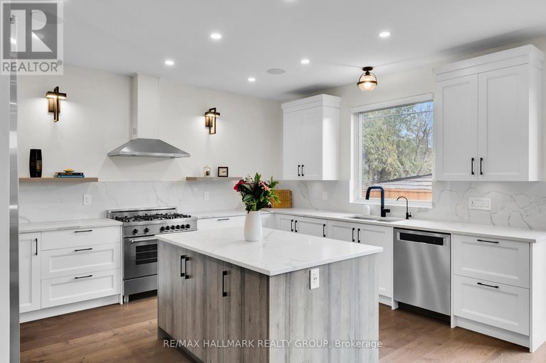 29577966/1976-lenester-avenue/mckellar-heightsglabar-park/ottawa/ontario/K2A1J9_17