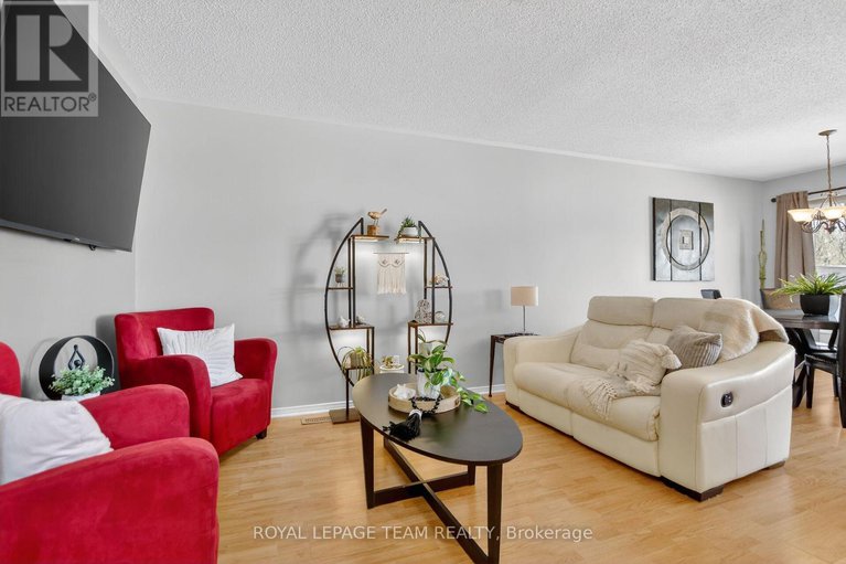 29421780/6302-sablewood-place/chapel-hill/ottawa/ontario/K1C7M6_5