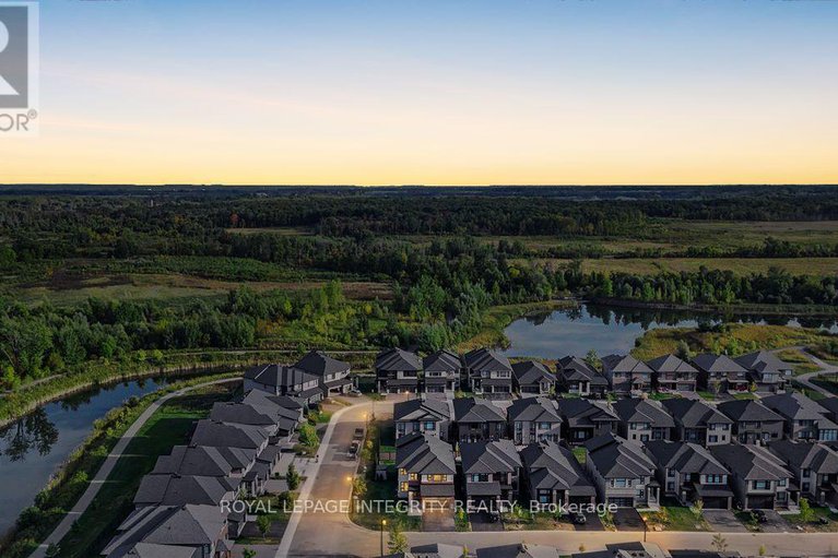29404063/970-islington-way/leitrim/ottawa/ontario/K1T0T9_43