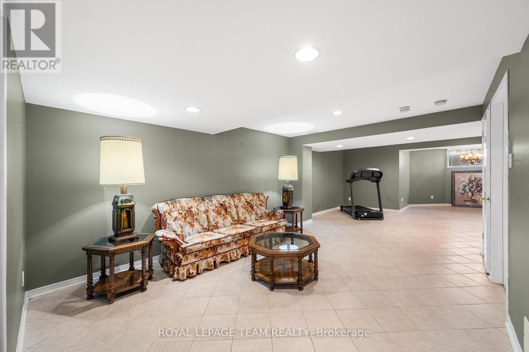 28215682/18-tierney-drive/longfields/ottawa/ontario/K2J4W2_42