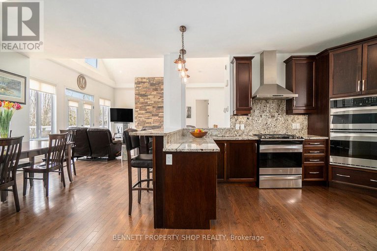 28319568/638-west-point-drive/drummondnorth-elmsley-north-elmsley-twp/drummondnorth-elmsley/ontario/K7H3C7_9