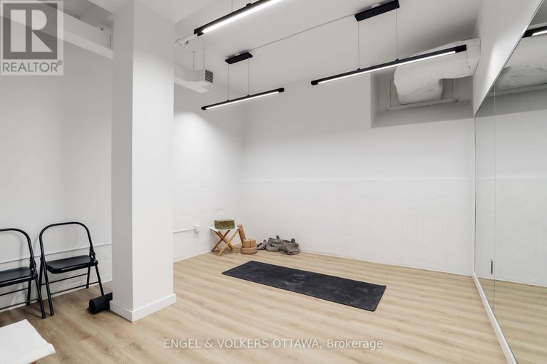 29369215/308-135-barrette-street/vanier/ottawa/ontario/K1L7Z9_26