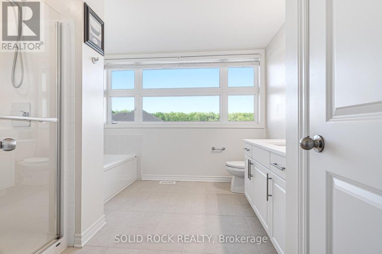 28518234/326-memorial-grove/riverside-southgloucester-glen/ottawa/ontario/K1X0C8_37