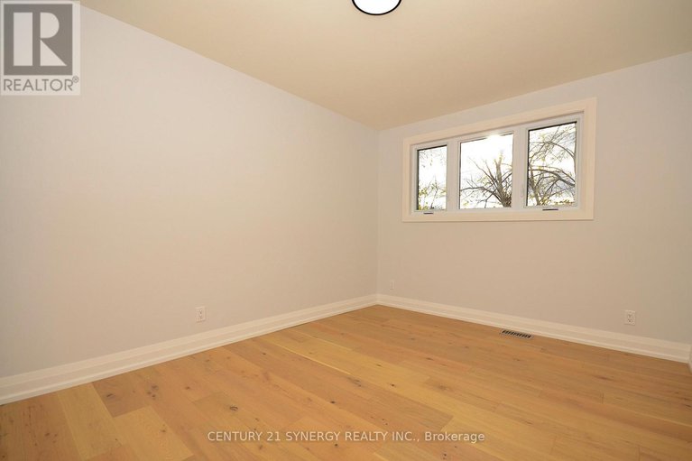 29092307/34-660-hochelaga-street/carson-meadows/ottawa/ontario/K1K2E9_40