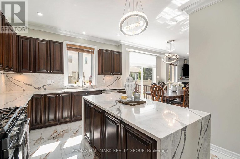 28859982/1015-winterspring-ridge/avalon-east/ottawa/ontario/K4A0S5_15