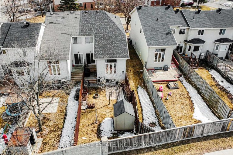 29555582/919-markwick-crescent/notting-hillsummerside/ottawa/ontario/K4A4J1_25