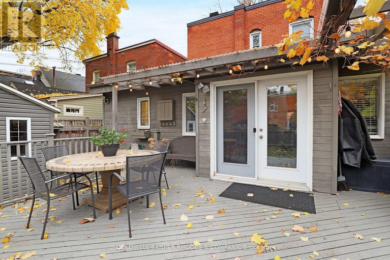 29073528/144-mcleod-street/ottawa-centregolden-triangle/ottawa/ontario/K2P0Z7_31