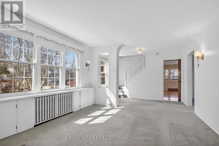 29587308/193-cunningham-avenue-s/applewood-acres/ottawa/ontario/K1H6A7_12