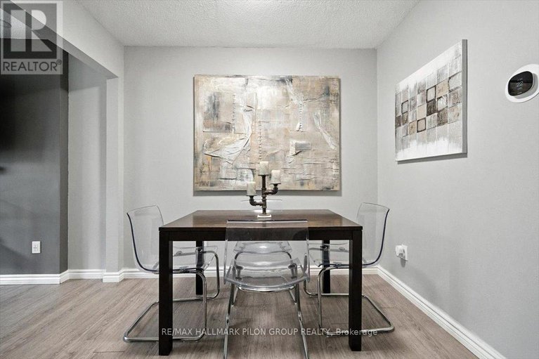 28798158/1417-ballard-court/pineview/ottawa/ontario/K1B4Y9_4