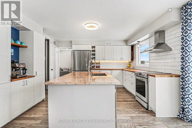 29407944/89-queen-charlotte-street/richmond/ottawa/ontario/K0A2Z0_12