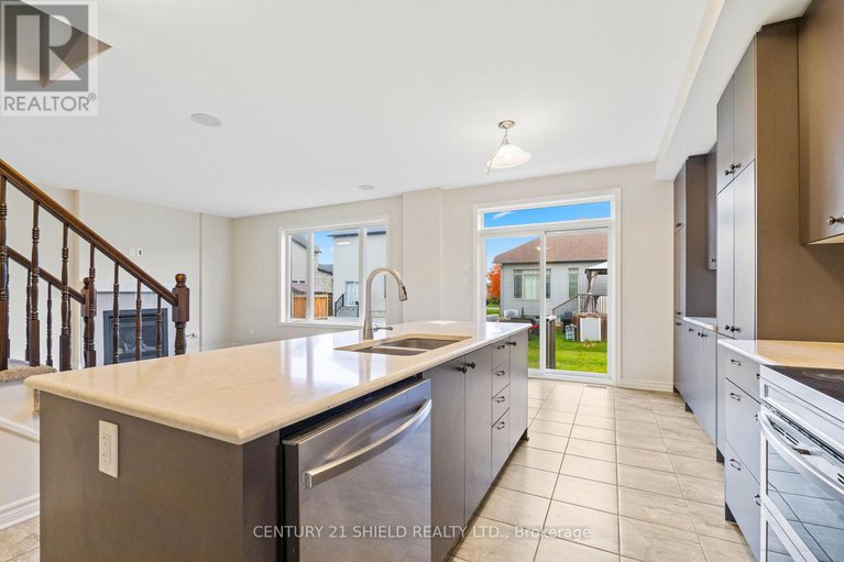 29043267/784-namur-street/embrun/russell/ontario/K0A1W0_20