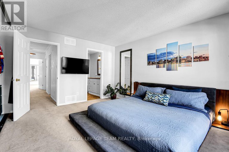 28933670/299-nepean-street/ottawa-centre/ottawa/ontario/K1R5G2_16