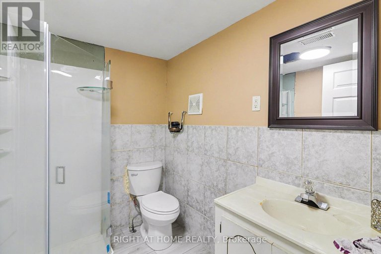 29353091/51-westpark-drive/blackburn-hamlet/ottawa/ontario/K1B3G4_28