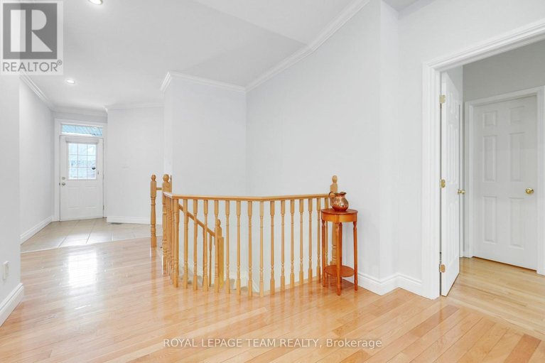 29630264/114-bartlett-private/hunt-clubwestern-community/ottawa/ontario/K1V2A8_28