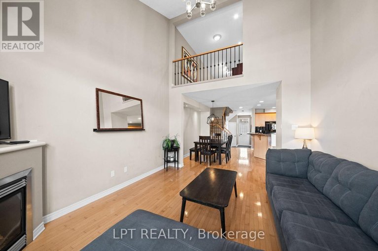 29592381/485-grey-seal-circle/riverside-southgloucester-glen/ottawa/ontario/K1V2H7_19