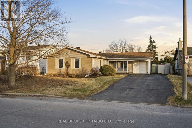 29601982/1294-fernwood-drive/south-keys/ottawa/ontario/K1V7J9_1