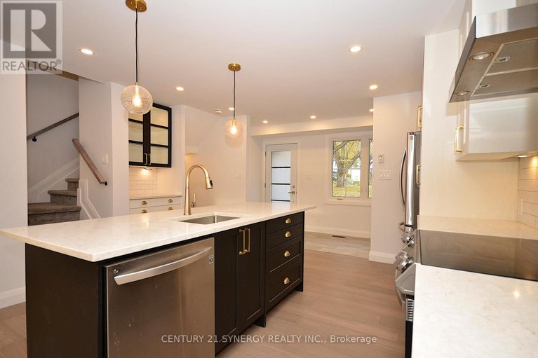 29094498/26-660-hochelaga-street/carson-meadows/ottawa/ontario/K1K2E9_15