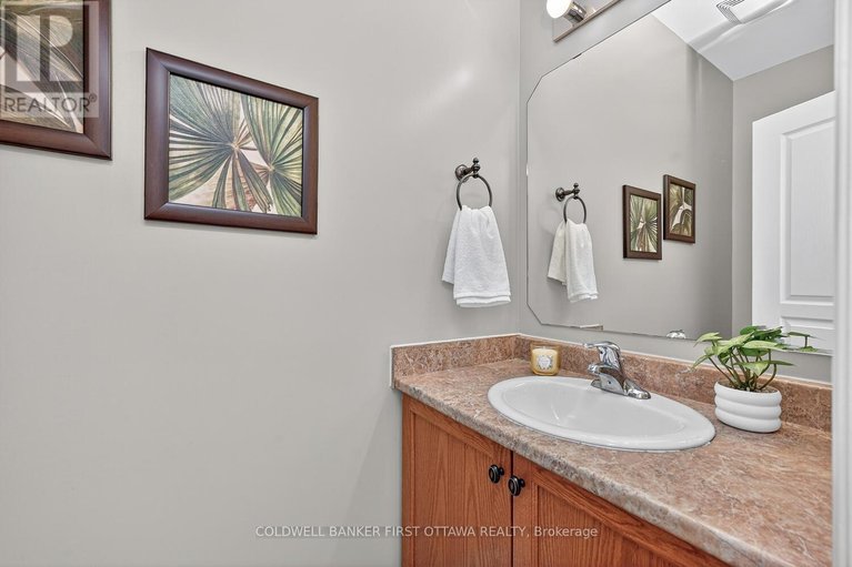 29580873/102-windance-crescent/morgans-grantsouth-march/ottawa/ontario/K2W0A7_14