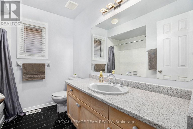 28620821/36-nakota-way/longfields/ottawa/ontario/K2J4M3_20
