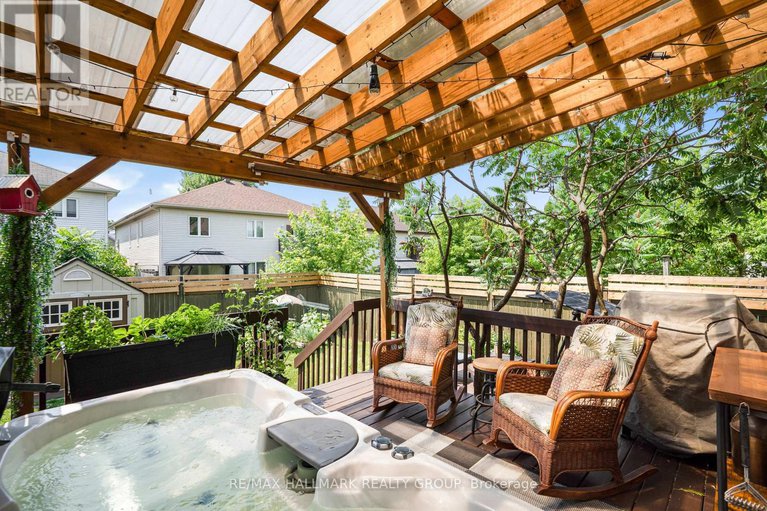 28555293/152-louise-street/town-of-rockland/clarence-rockland/ontario/K4K1R7_27