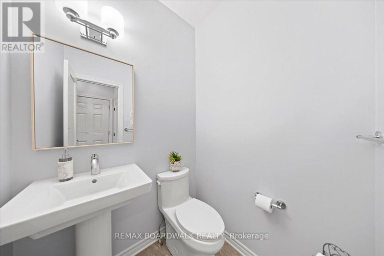 29313884/779-keinouche-place/camelot/ottawa/ontario/K4A5K3_28