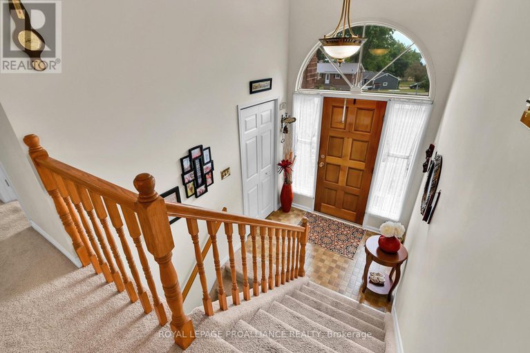 28790642/24-bernard-crescent/augusta-twp/augusta/ontario/K0E1P0_4