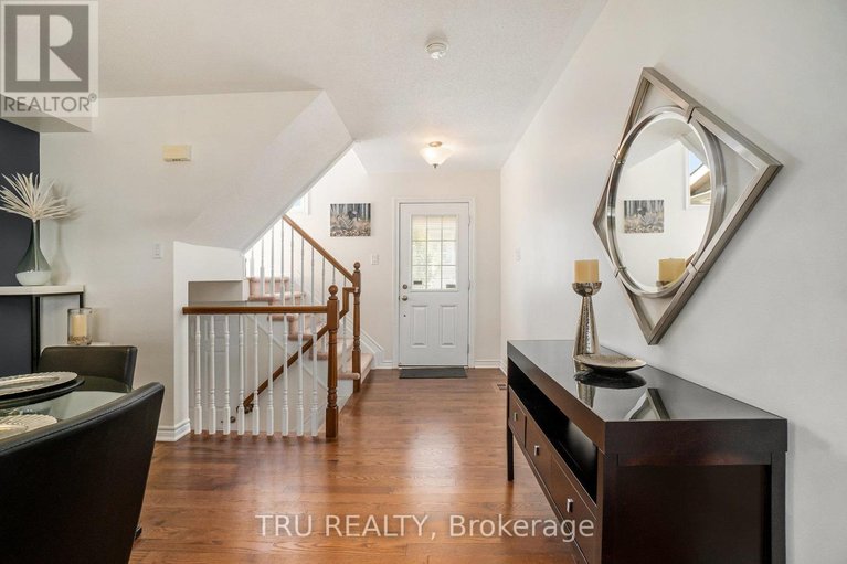 29633177/567-millars-sound-way/half-moon-bay/ottawa/ontario/K2J6K5_3