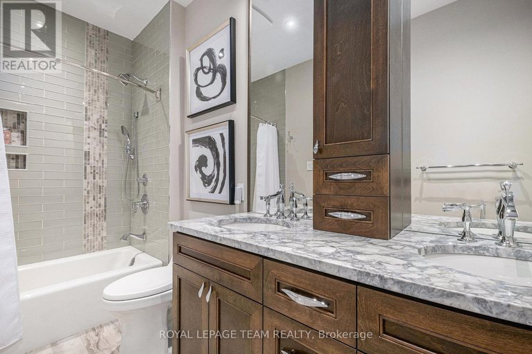 29059009/212-cabrelle-place/manotick-village-manotick-estates/ottawa/ontario/K4M0A9_23