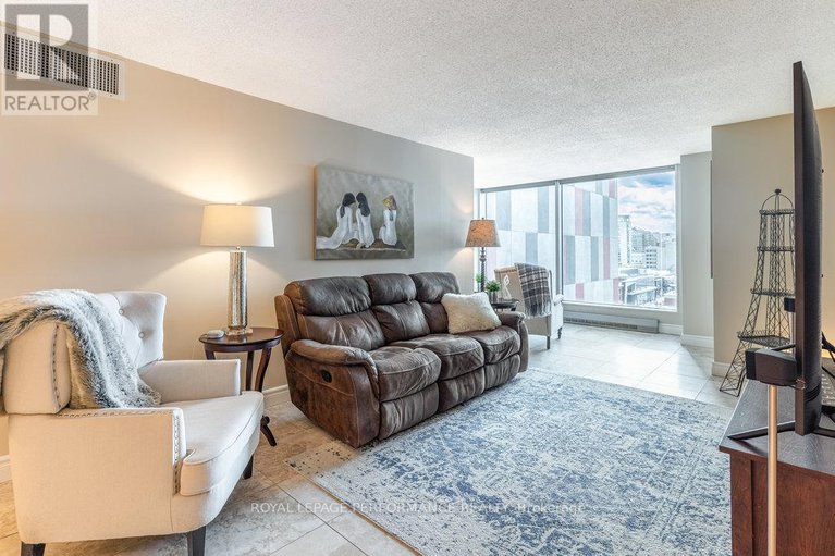 28761428/1401-160-george-street/lower-townbyward-market/ottawa/ontario/K1N9M2_21