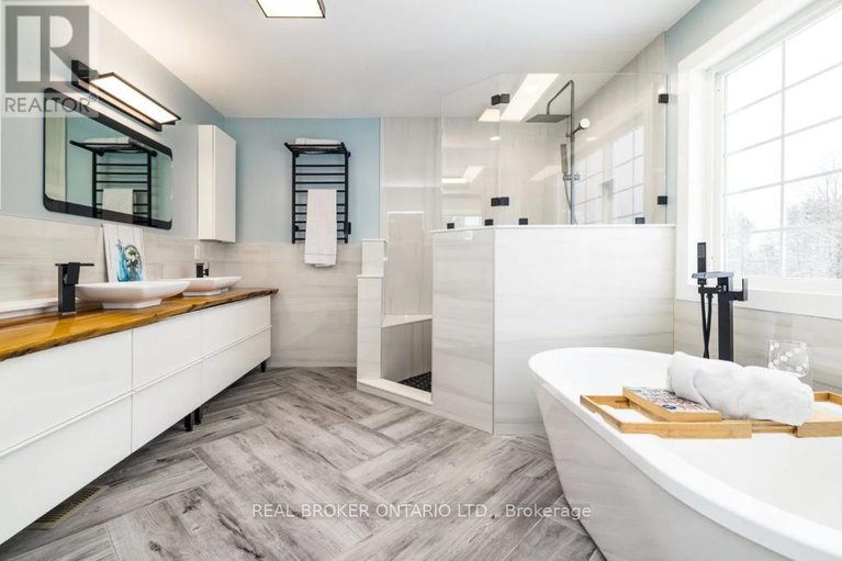 29602839/1916-drummond-concession-7-road/drummond-n-elmsley-drummond-twp/drummondnorth-elmsley/ontario/K7H3C6_26