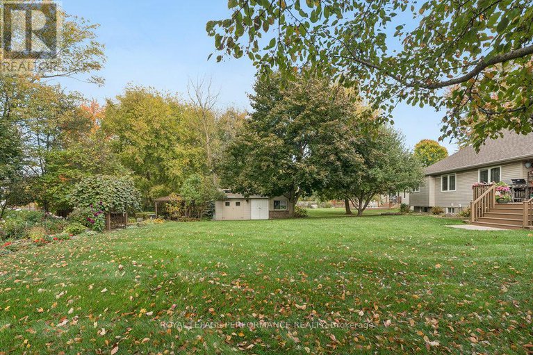 29118234/7051-donwel-drive/greely/ottawa/ontario/K4P1M7_44