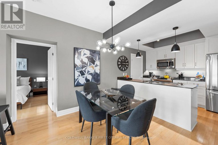 29239643/1006-75-cleary-avenue/woodroffe/ottawa/ontario/K2A1R8_17