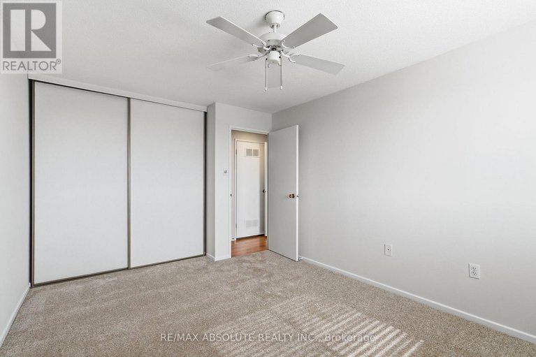 29591012/1010-915-elmsmere-road/beacon-hill-south/ottawa/ontario/K1J8H8_22