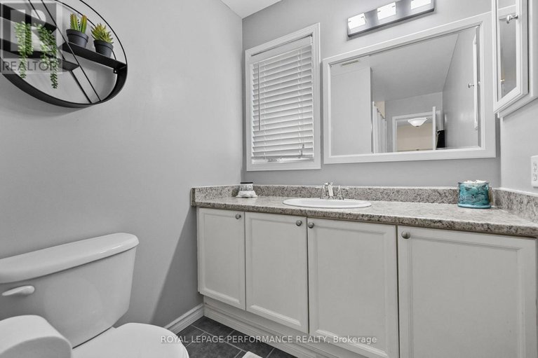 28630498/666-valin-street/fallingbrookgardenway-south/ottawa/ontario/K4A3X1_42
