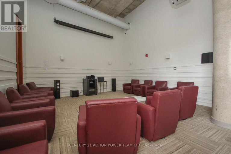 28841818/827-349-mcleod-street/ottawa-centre/ottawa/ontario/K2P0S1_24