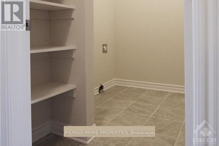 29440012/637-fisher-street/north-grenville-twp-kemptville-south/north-grenville/ontario/K0G1J0_21