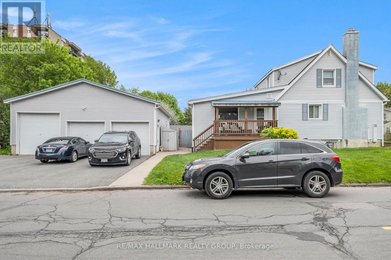 28502092/515-guy-street/overbrookcastle-heights/ottawa/ontario/K1K1B8_21