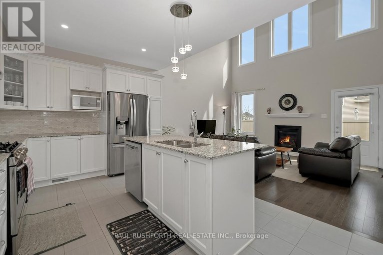 29677924/101-red-rock-lane/half-moon-bay/ottawa/ontario/K2J6H2_13