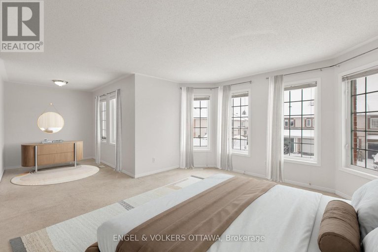 29194786/14-gatesbury-street/longfields/ottawa/ontario/K2J4X5_29