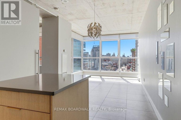 29639076/1507-179-george-street/lower-townbyward-market/ottawa/ontario/K1N1J8_6