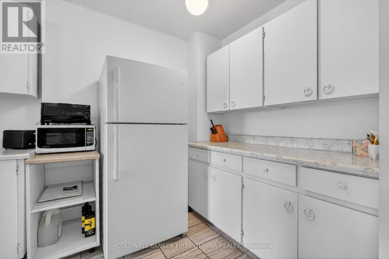 29449932/17-300-stone-quarry-private-s/carson-meadows/ottawa/ontario/K1K3Y2_24