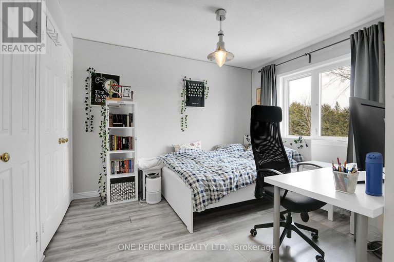 29491170/1705-belcourt-boulevard/orleanssunridge/ottawa/ontario/K1C1M3_21